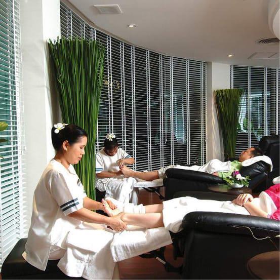 Let's Relax Spa image 3